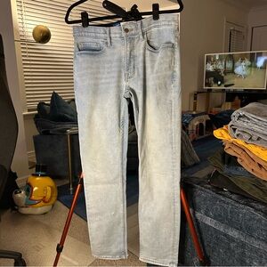 Old Navy 360 Stretch Slim Jeans in Light Wash Denim 30 x 30